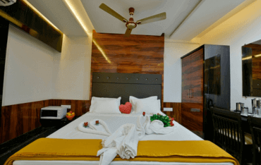 Atharva Hotel